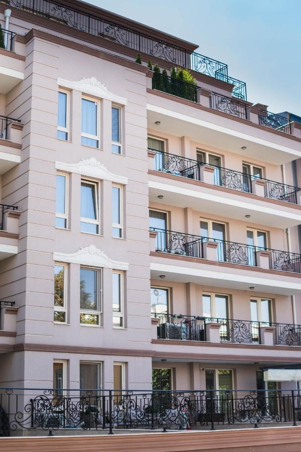 Kapana Luxury City Center Apartments With Garage Plovdiv Exterior photo